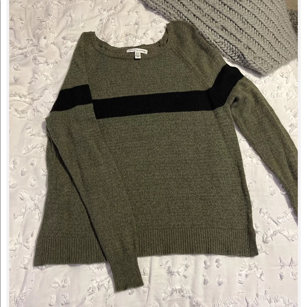 American Eagle sweater!